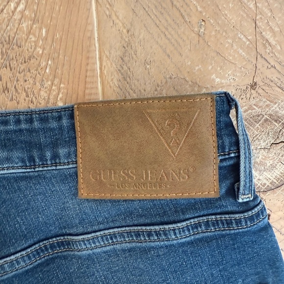 Guess Mens Athletic Tapered Denim Jeans Sz 32x28 Med Dark Wash - Picture 7 of 7